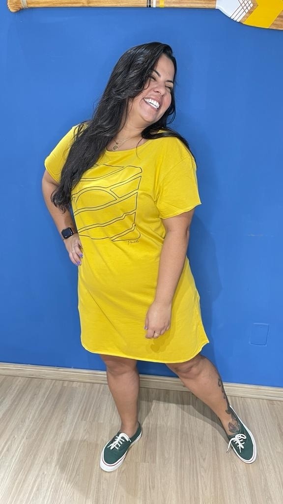 Vestido Curto Manga Pôr Do Sol Gráfico Mostarda